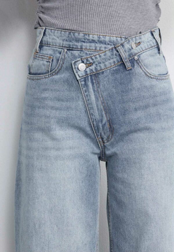 Jean – Image 2